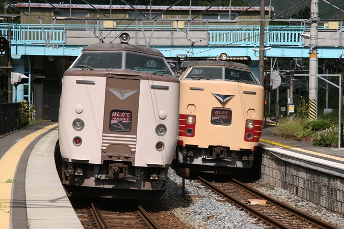 485・489系から変じた183系直流特急形電車「C編成」